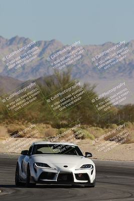 media/Oct-24-2025-Doghouse Garage (Fri) [[783d2ff07a]]/1-Advanced/Session 2 (Turn 10)/